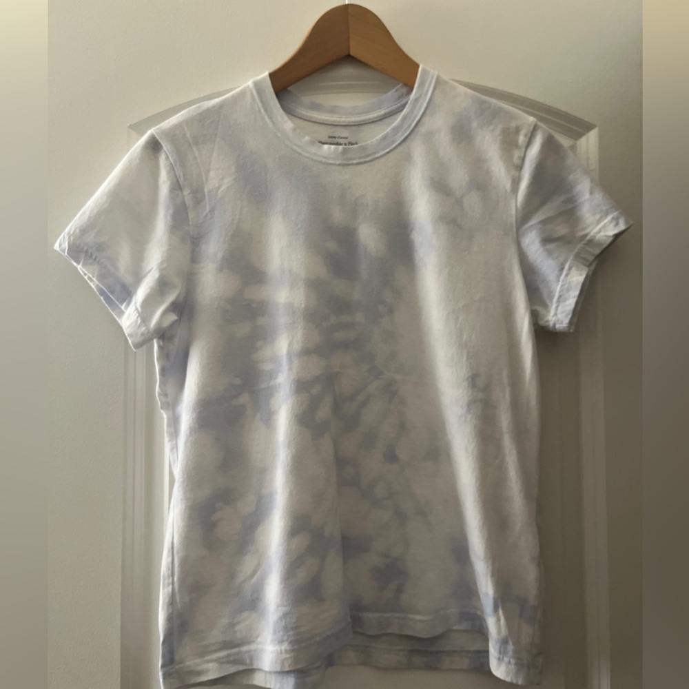 Abercrombie tshirt